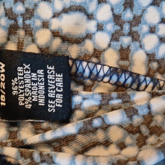 NWOT AnyWear by Catherine Blouse with matching pants outfit - Picture 7 of 8